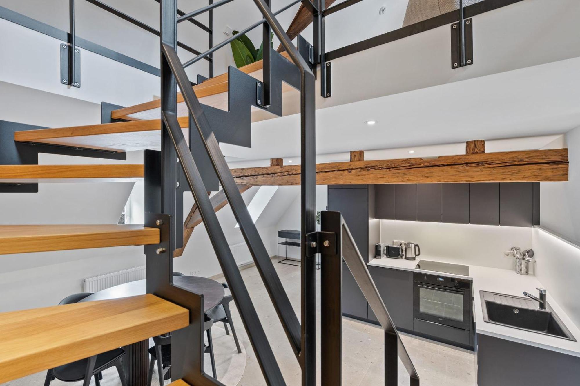 Elegant Clausen Apartment With King Bed & Wifi Lussemburgo Esterno foto