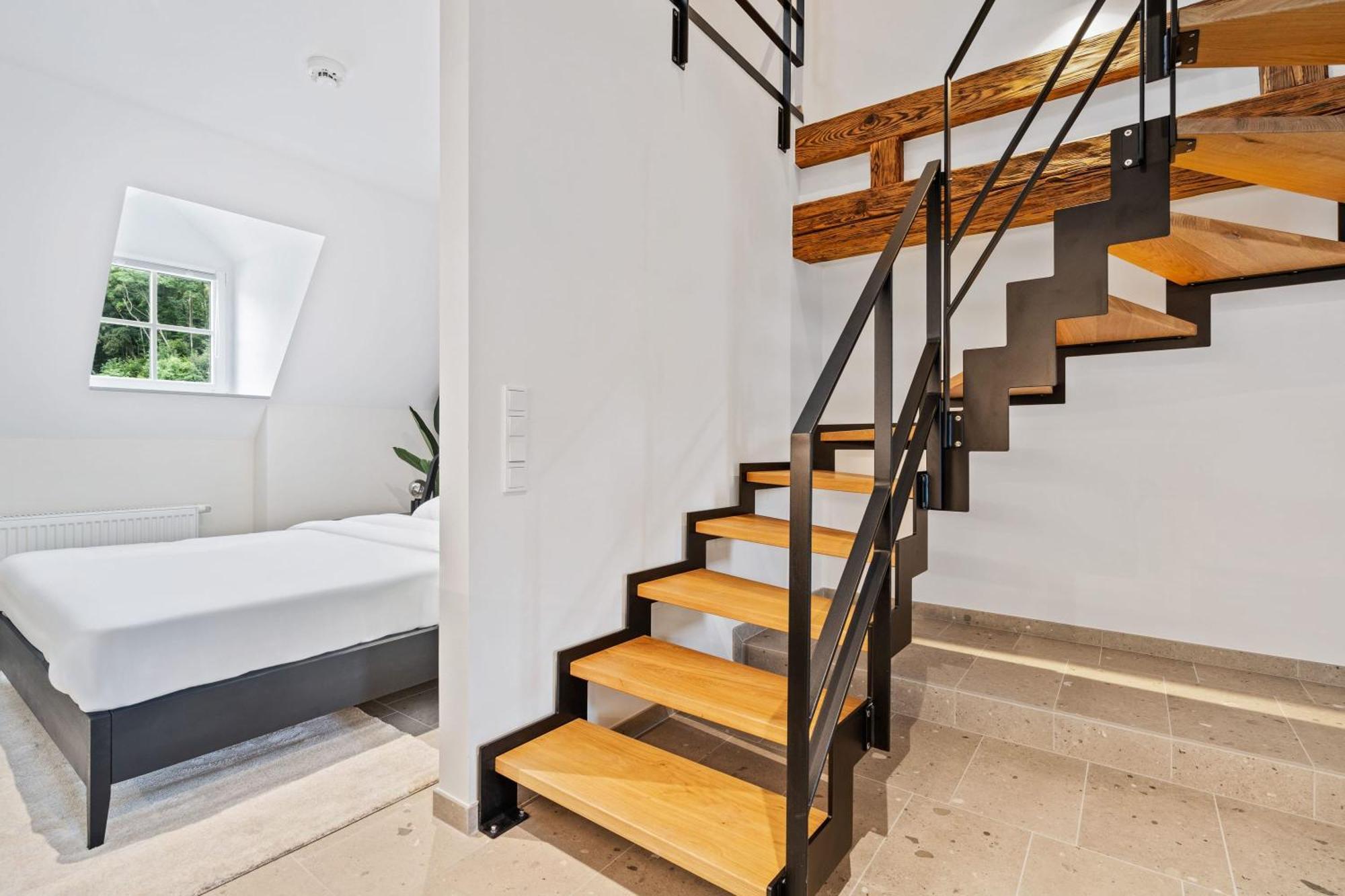 Elegant Clausen Apartment With King Bed & Wifi Lussemburgo Esterno foto