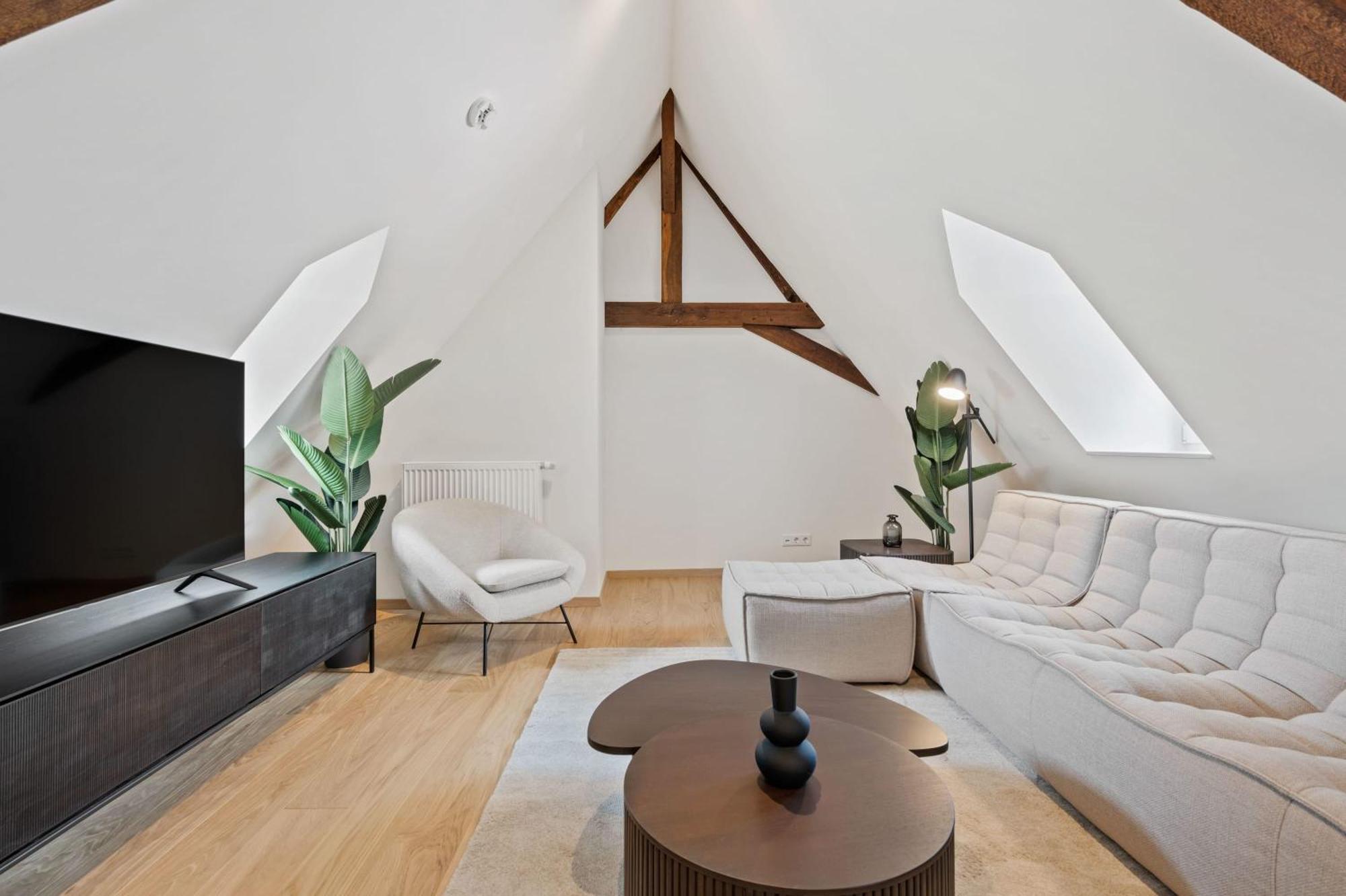 Elegant Clausen Apartment With King Bed & Wifi Lussemburgo Esterno foto