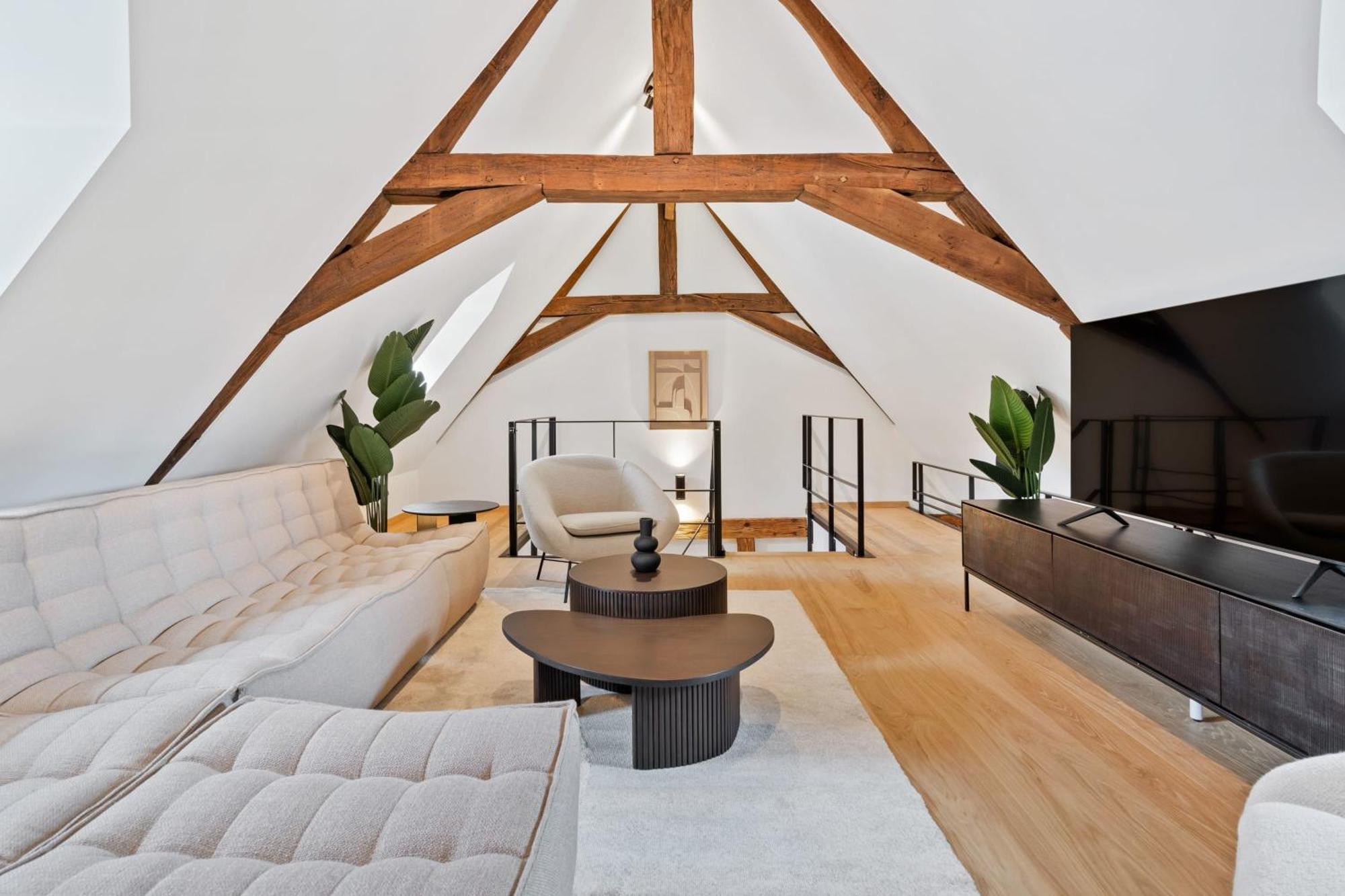 Elegant Clausen Apartment With King Bed & Wifi Lussemburgo Esterno foto
