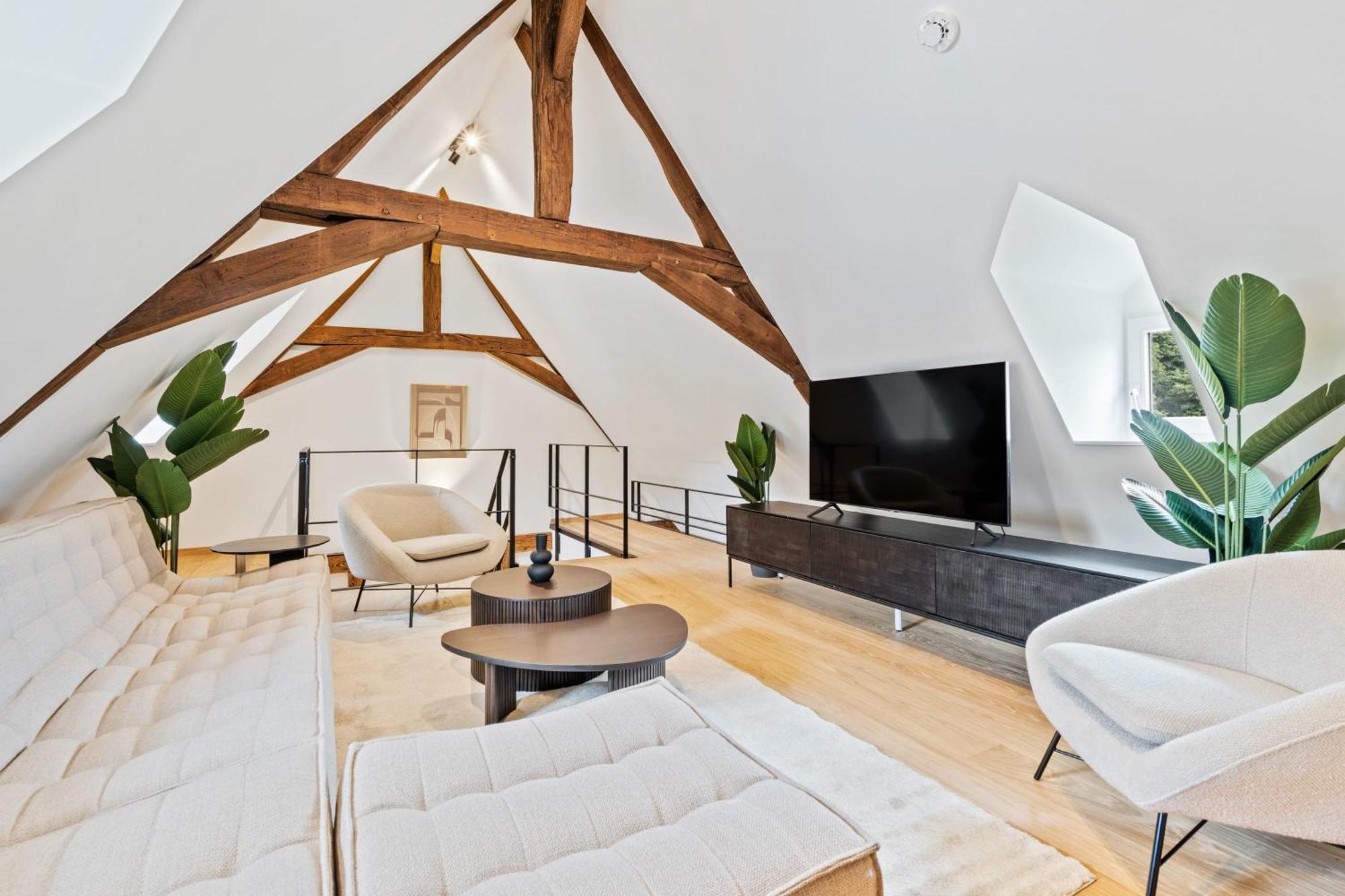 Elegant Clausen Apartment With King Bed & Wifi Lussemburgo Esterno foto